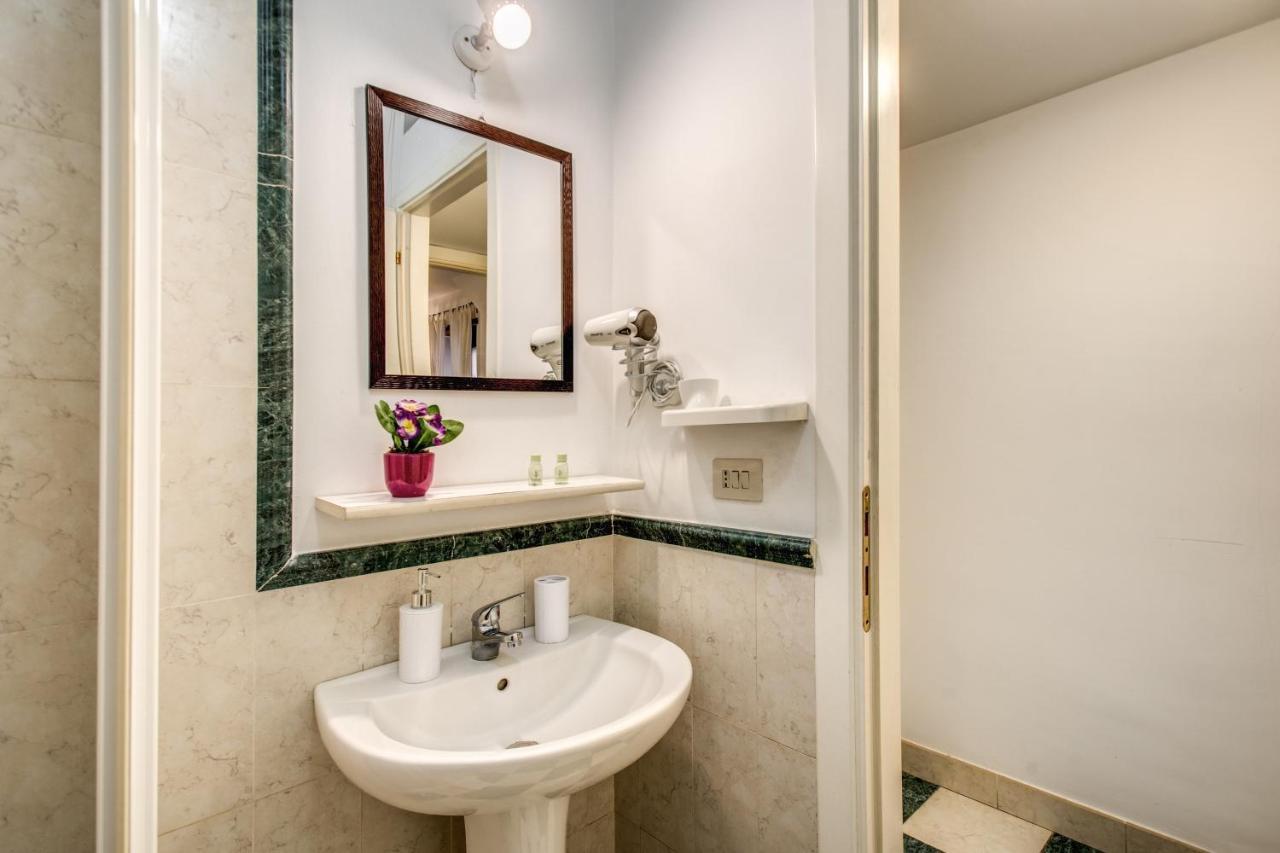 Popolo Accommodation - Lovely Central Apartment Rome Exterior photo